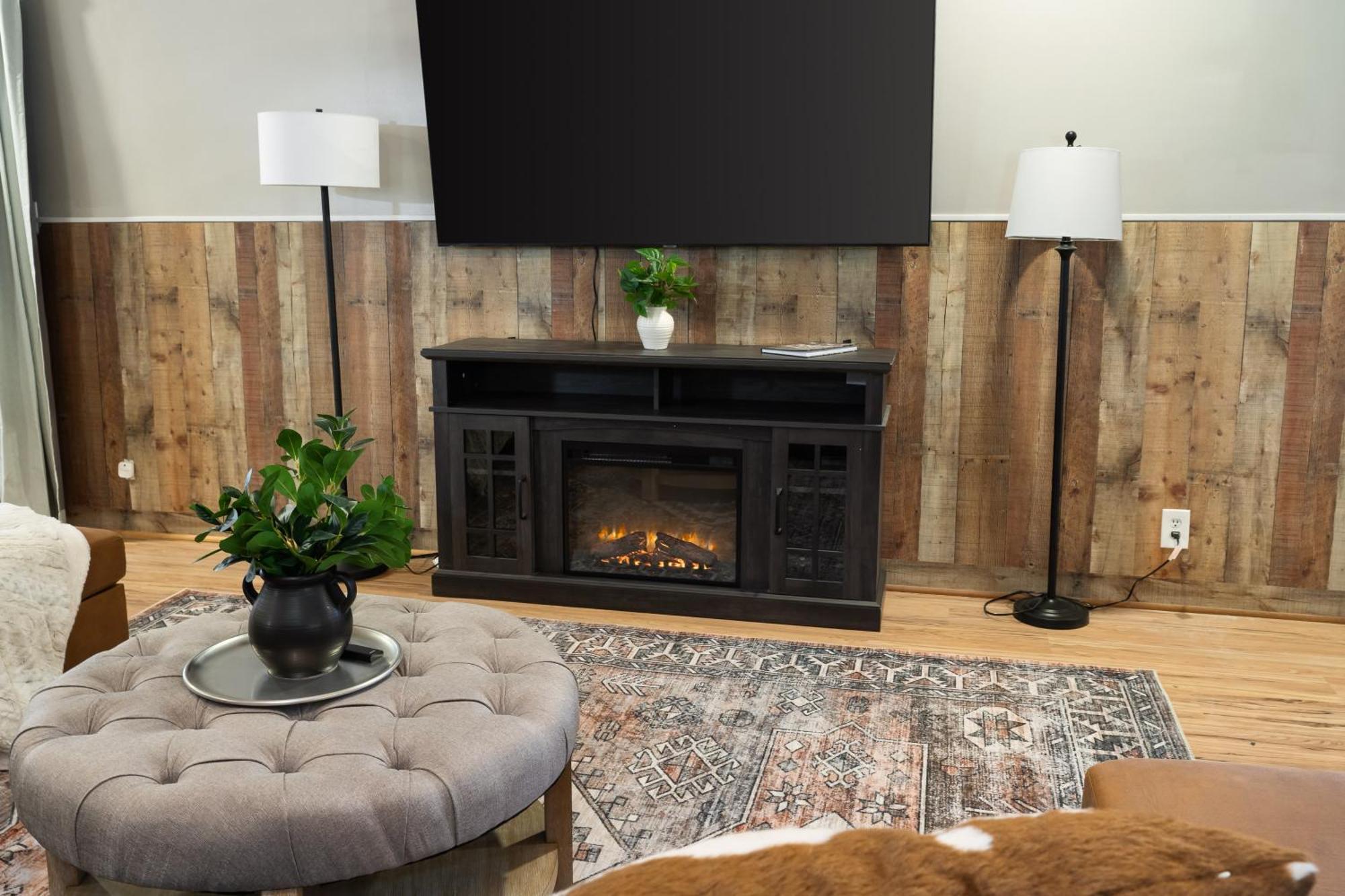 Spacious Cabin Near Hocking Hills And Caves With Hot Tub And Firepit Laurelville Exterior photo